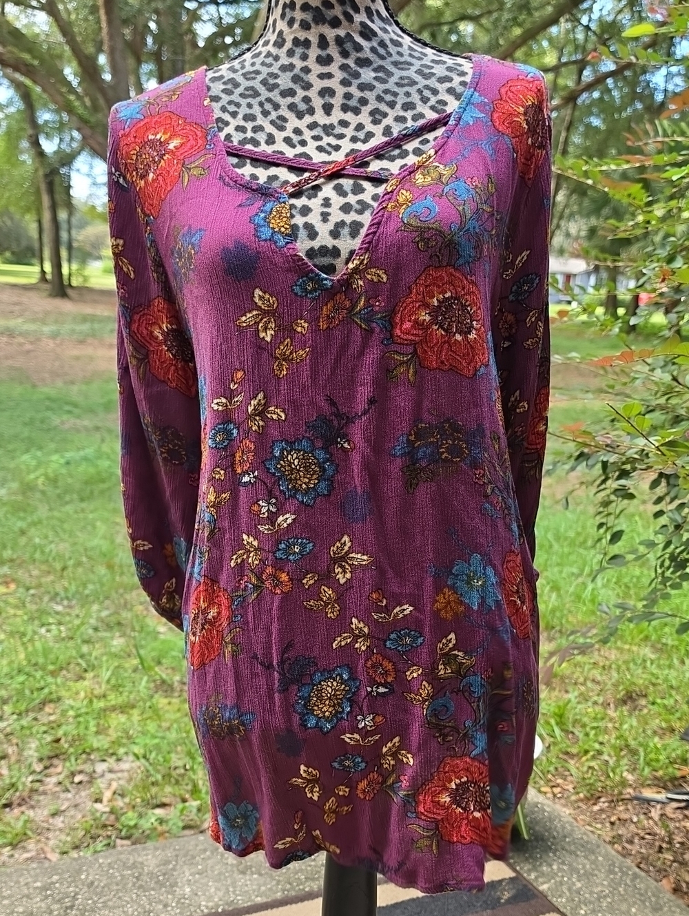 Eyeshadow Plum Floral Crisscross V-Neck Long Sleeve Tee